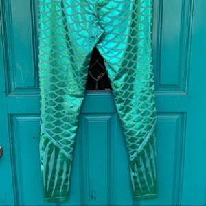 **Mermaid leggings**